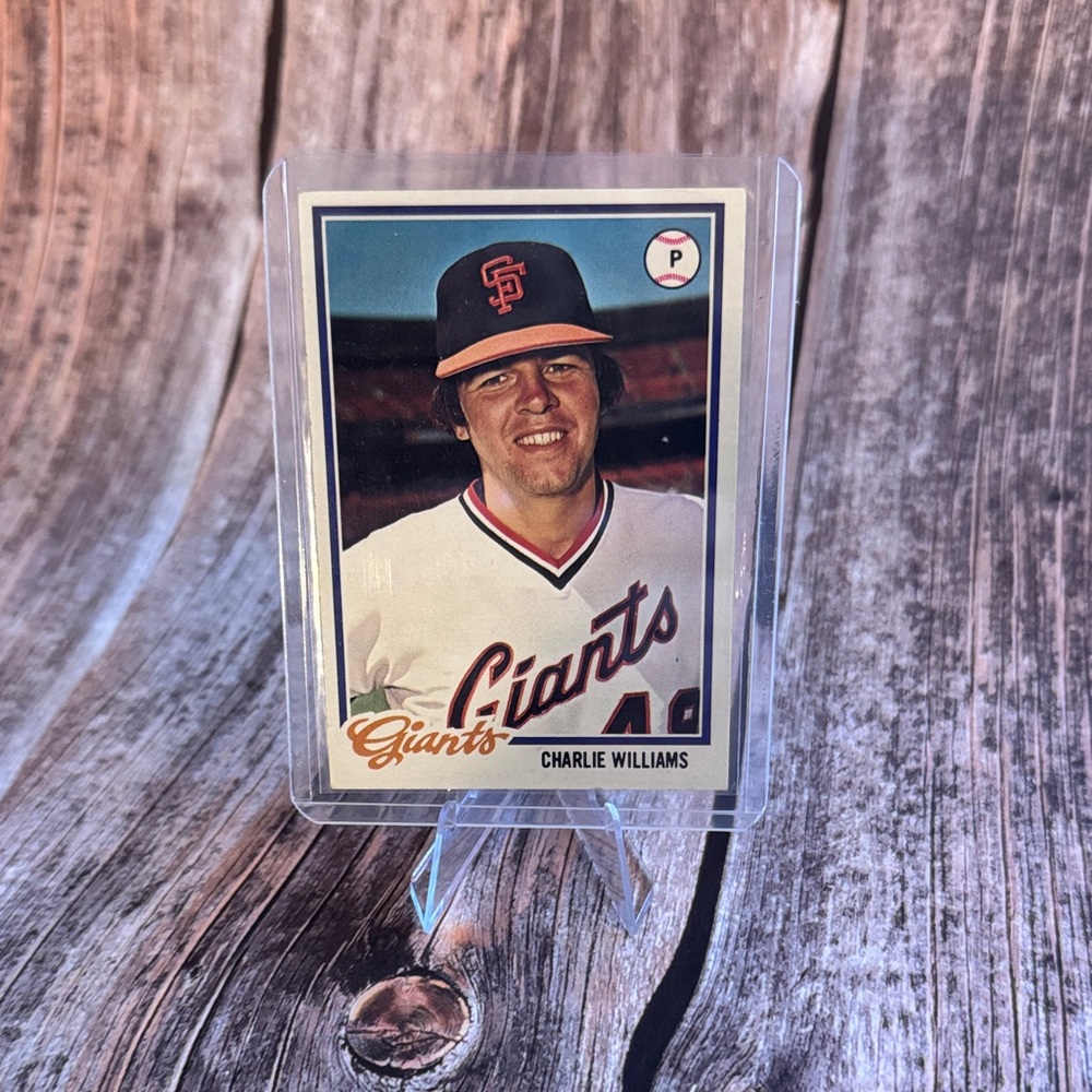 Vintage 1978 Topps Charlie Williams #561 Giants Baseball Card Item #ME5773
